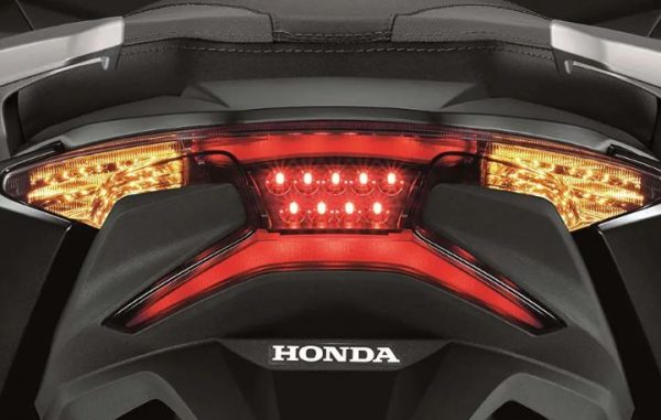 Honda Forza 250 - Gambar 4
