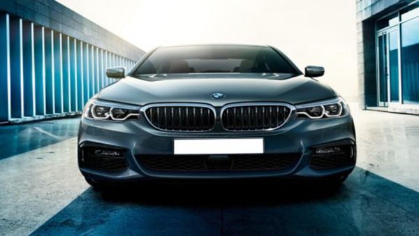 BMW 5 Series Sedan 520i - Gambar 4