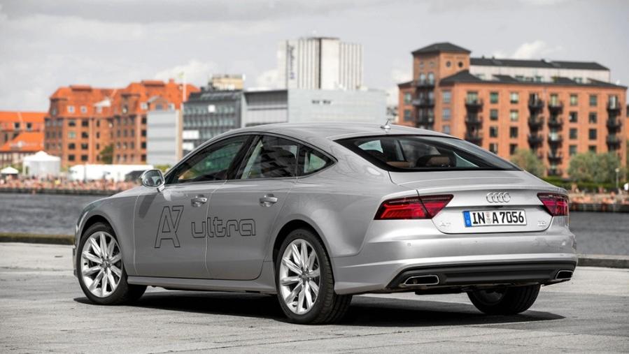 Audi A7 3.0L T FSI Quattro Sportback - Gambar 5