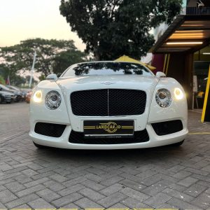 Bentley Continental GT 4.0 V8